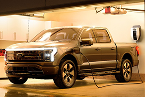 2024 Ford F-150 Lightning 4WD